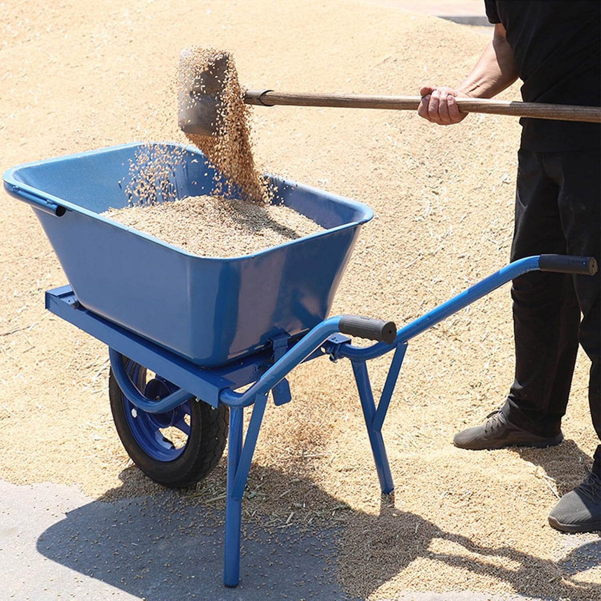 YHWKGZ Schubkarren, Blau, Hochleistungs-Bauschubkarre, mit All-Terrain-Luftreifen, 220 Pfund Schwerlast, Einfach Zu Montierender Gartenwagen